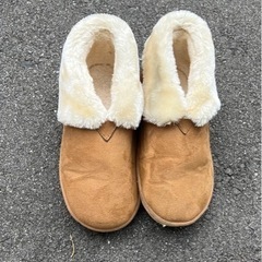 ムートンブーツ