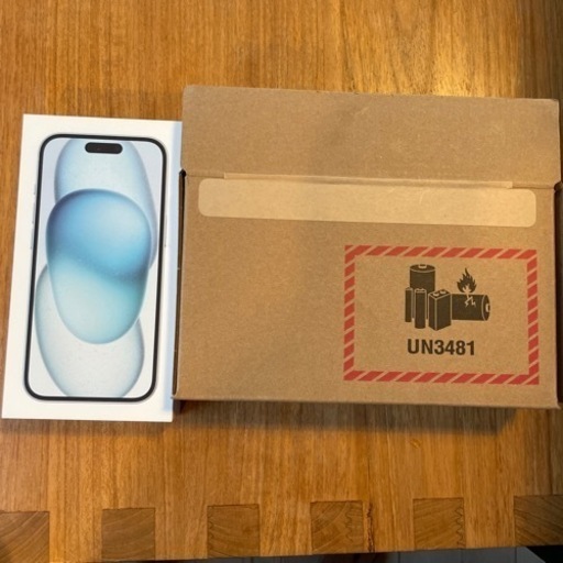 iPhone 15 128GB ブルー 未開封 定価より安くお譲りします