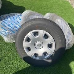 ハイエース200系 新車外しタイヤホイールセット