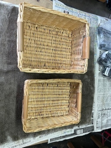 収納かご　大3つ 小２つ