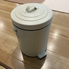 ゴミ箱