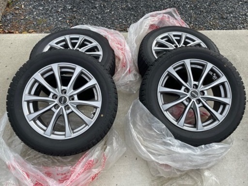 スタッドレスタイヤ　205/55R16 910 ICE ESPORTE