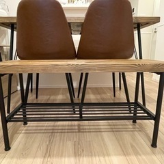 ダイニングテーブル