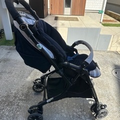 combi コンビ　ベビーカーの画像
