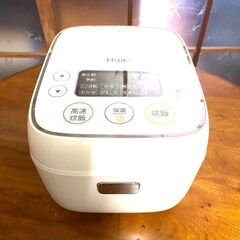 Haier マイコンジャー炊飯器 JJ-M32A 3合 2019年製の画像