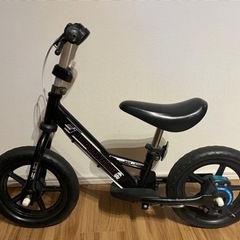 子供用　足こぎバイク　ストライダーのようなもの