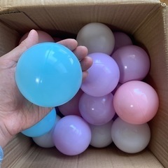 4色　90個　ボールプール用遊び　の画像