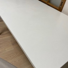 【早く取りに来ていただける方】  IKEAダイニングテーブルの画像