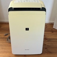 SHARP   除湿機　型式CV-H120-W