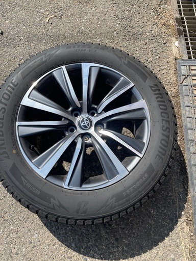 ハリアー80系G純正ホイールスタッドレスセット