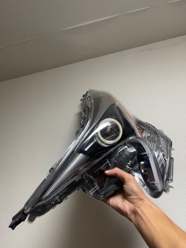50プリウス前期 イカリング  左右セット