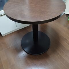 丸テーブル