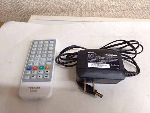 東芝 レグザ 9インチ ポータブルブルーレイプレーヤー SD-BP900S シルバー/ホワイト CPRM対応 REGZA TOSHIB