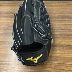 ミズノ 硬式グラブ 投手用 サイズ11 ブラック 1AJGH16001の画像