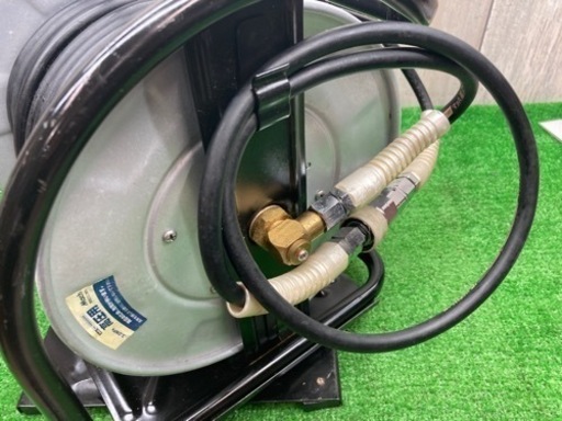 中古品 □ Mach 高圧用エアホースドラム（回転式）約15m □ I □ グロス
