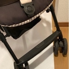 コンビ　ベビーカーの画像