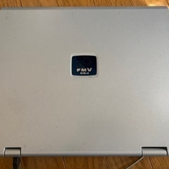 ノートパソコン　FMV-BIBLO NB50Gの画像
