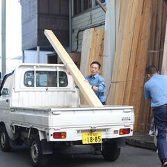 【未経験者可】アルミサッシ・住宅資材の配送スタッフ 土日祝休み 昇給あり 職歴不問の画像