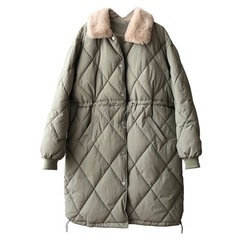 【募集】洋服まとめてダンボールにて譲ります！の画像