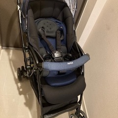 美品！アップリカ ラクーナ ビッテ クッション 2022年1000台限定モデル♪ アップリカ ラクーナ ビッテ クッション 2022年モデル [ナハトネイビー