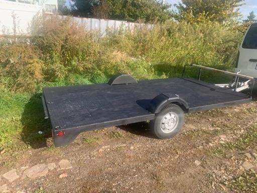 トレーラー　慣性ブレーキ装備　荷台長1.8mx3.5m 荷台高45cm 積載400kg