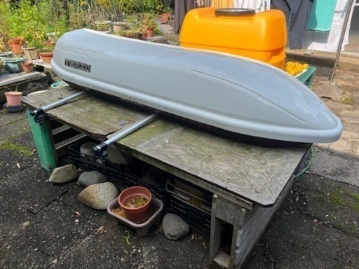 ルーフボックス