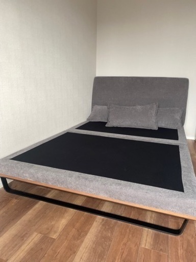 美品　オシャレ　ダブルベッドフレーム