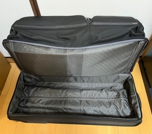 TUMI 大容量ソフトケース