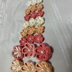 フラワーブーケ　つまみ細工の画像