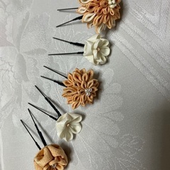 フラワーブーケ　つまみ細工の画像