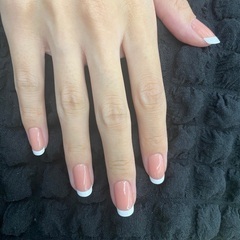 ネイル練習モデルさん。無料でケアします