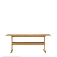 無印良品　リビングでもダイニングでも使えるテーブル