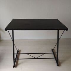 シンプル木目調　お洒落テーブル　軽量　サイドテーブル　パソコンデ...