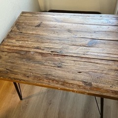 値下げしました！クラッシュゲート風　ダイニングテーブル