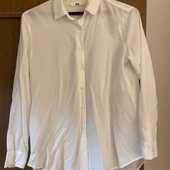 ユニクロ　Yシャツ