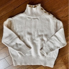 ZARA タートルネック　オーバーサイズ　ボタンニット