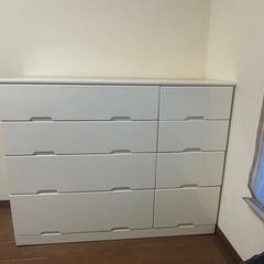 衣類収納　キャビネットの画像