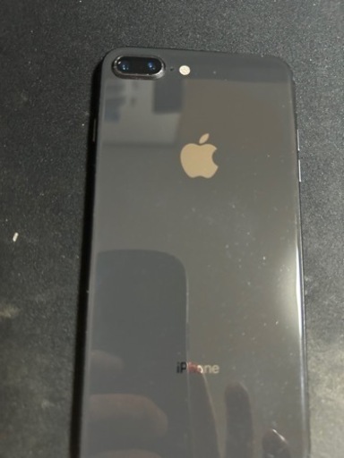 iPhone8plus　お売りします。
