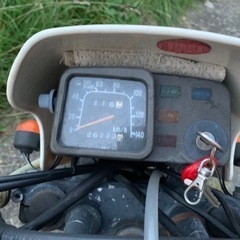 スズキの２00ccのオフローダーの画像