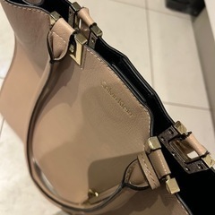 止めてます　CK Calvin Klein ハンドバッグ　ビジネスバッグの画像