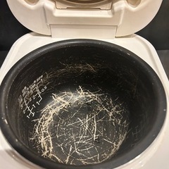 炊飯器の画像