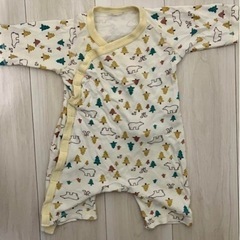 値下げ！ベビー服3点セット　【ミキハウス】長肌着　【コンビ】ロンパースの画像