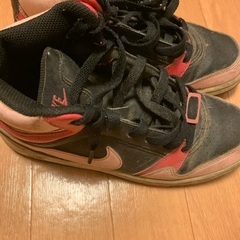NIKE ナイキ　スニーカー　レディースの画像