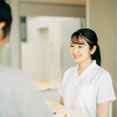 《好待遇・福利厚生充実》★医療事務・正社員★荒田八幡電停から徒歩5分！ サンエールかごしまのすぐ近く♪《パソコンの基本操作ができればOK》月給15万3000円～●昇給あり ●賞与あり(年2回)●基本残業なし●日祝定休●女性活躍 ●主婦・主夫活躍 ●未経験歓迎　js0246の画像
