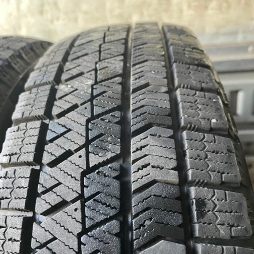 極上タイヤ　BRIDGESTONE ブリヂストン　ブリジストン　VRX2 155/65R14 スタッドレス　タイヤ　2021年製　14