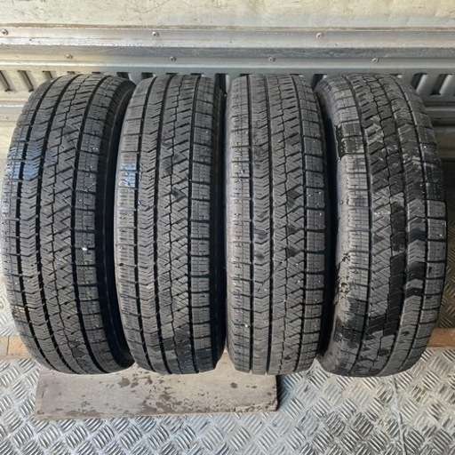 極上タイヤ　BRIDGESTONE ブリヂストン　ブリジストン　VRX2 155/65R14 スタッドレス　タイヤ　2021年製　14インチ