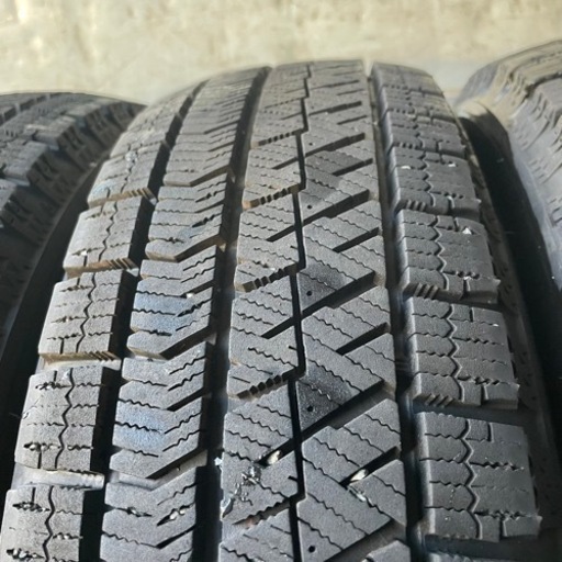 極上タイヤ　BRIDGESTONE ブリヂストン　ブリジストン　VRX2 155/65R14 スタッドレス　タイヤ　2021年製　14
