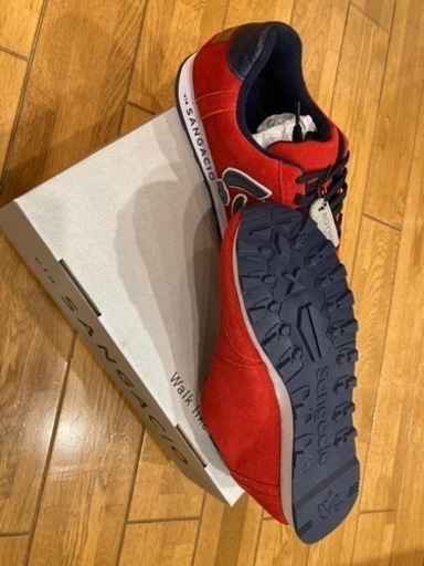 再値下げ中、にゅ～ずMOM カーマイン赤、26.5cm