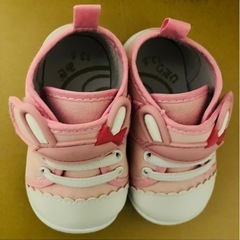 うさぎのスニーカー13.5センチの画像