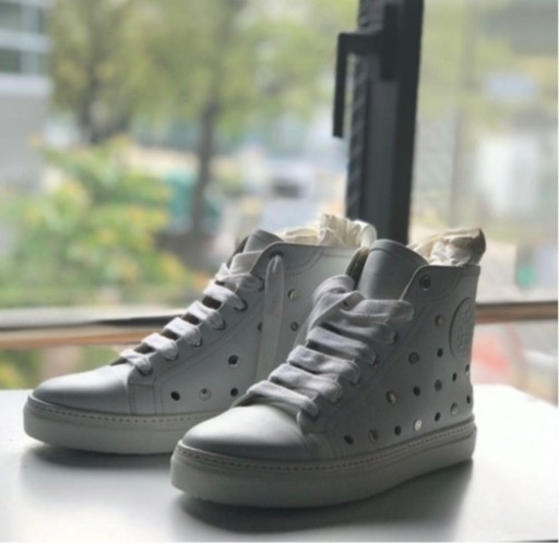 エルメスレディーススニーカー